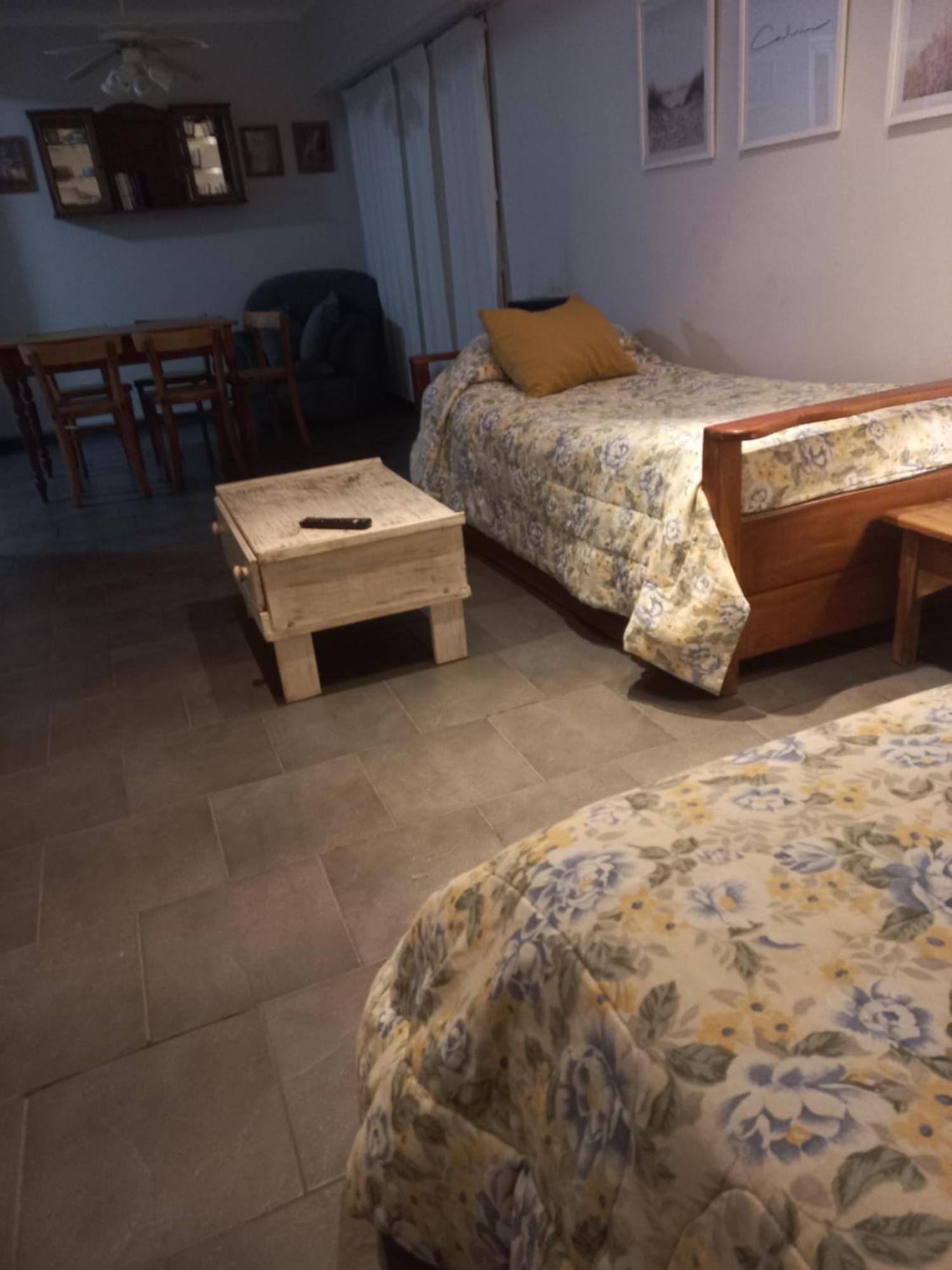 La Biblioteca Appartement Olavarría Kamer foto