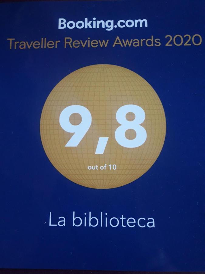 La Biblioteca Appartement Olavarría Buitenkant foto